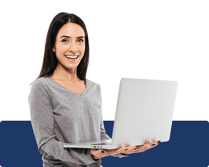 Mujer buscando un software de business Intelligence para sell out